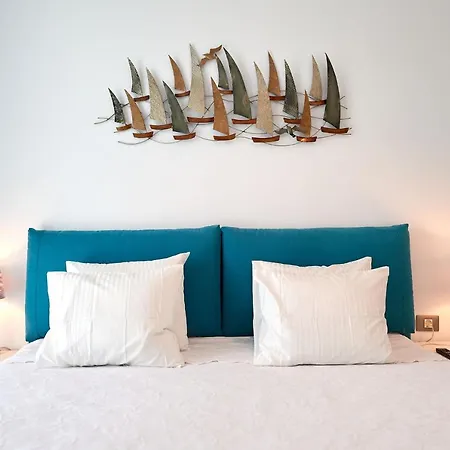 Summer Memories N Pools Navodari