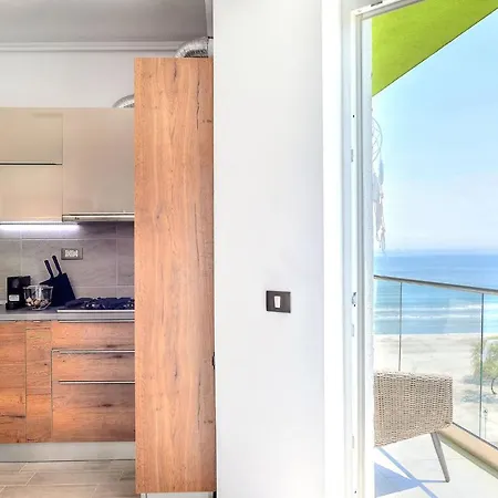 Summer Memories N Pools *