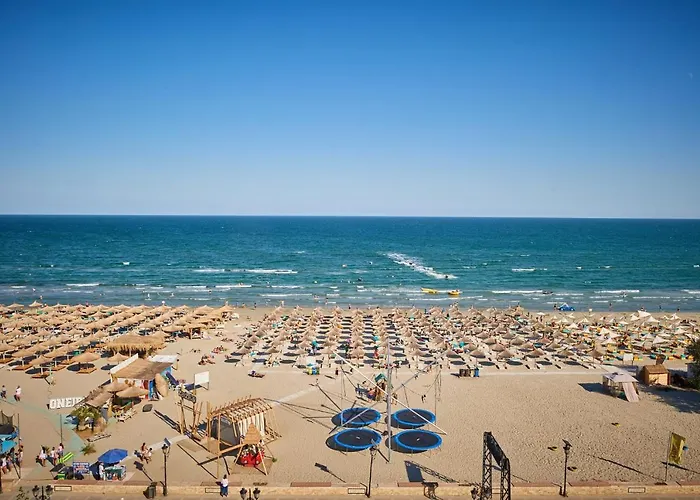 Summer Memories N Pools Năvodari