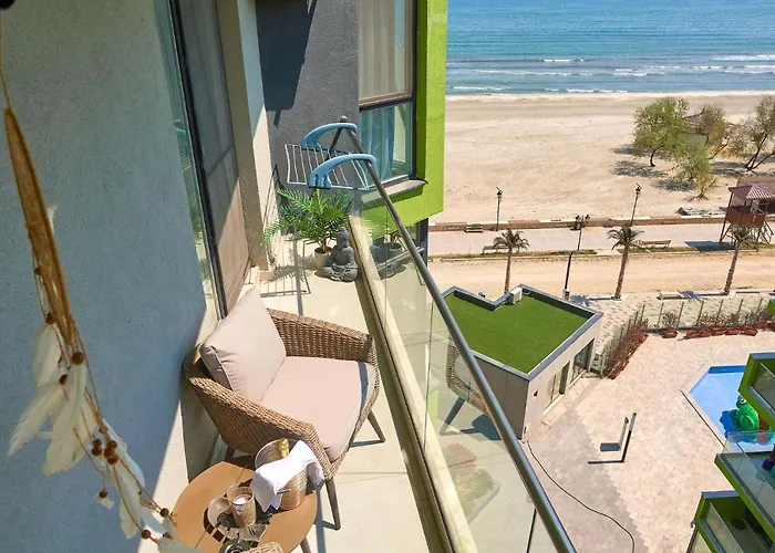 Summer Memories N Pools *