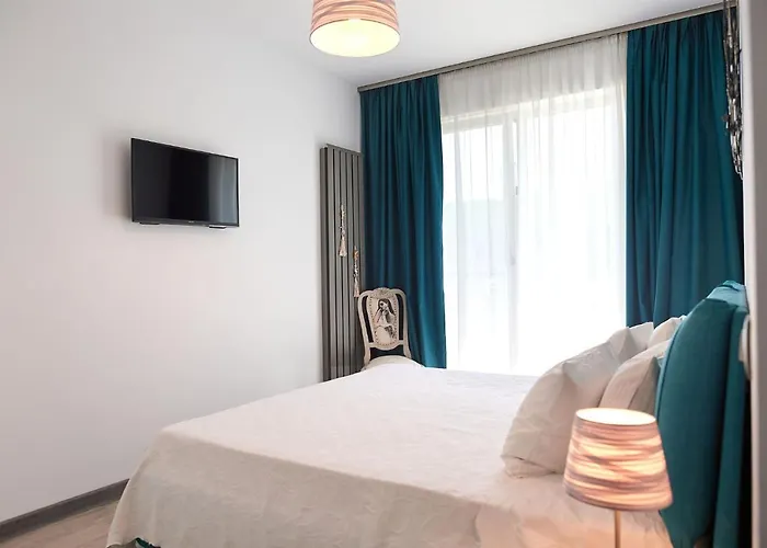 Summer Memories N Pools * Năvodari