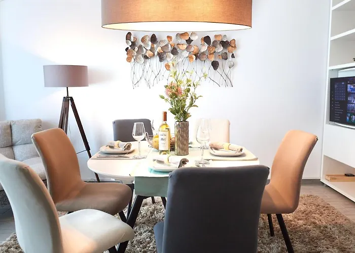 Summer Memories N Pools Năvodari