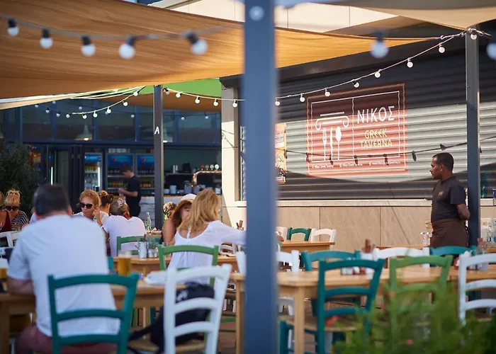 Summer Memories N Pools * Năvodari